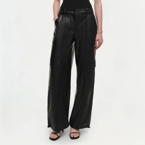 Simkhai Sofia Pant